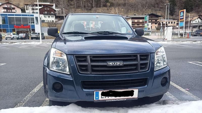 Gebraucht Isuzu D-Max 136 PS (100 kW) 2011 Blau Abholung