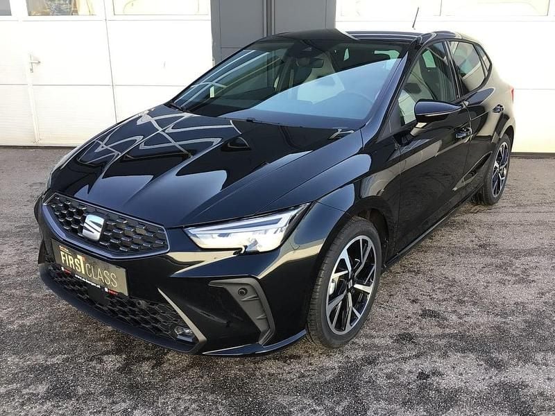 Neu Seat Ibiza FR 95 PS (69 kW) 2026 Schwarz  metallic Kleinwagen