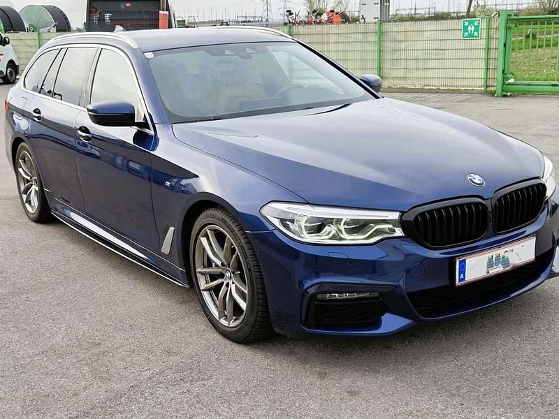 Gebraucht BMW 530 M Sport 265 PS (194 kW) 2020 Blau Kombi