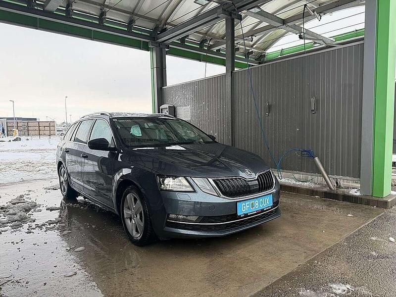 Gebraucht Skoda Octavia Style 150 PS (110 kW) 2017 Grau Kombi