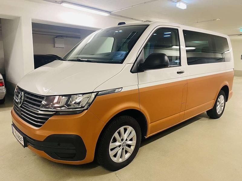 Weiß Gebraucht 2020 VW Multivan Trendline Van | € 44.900 (Superpreis) - Bild 1/4