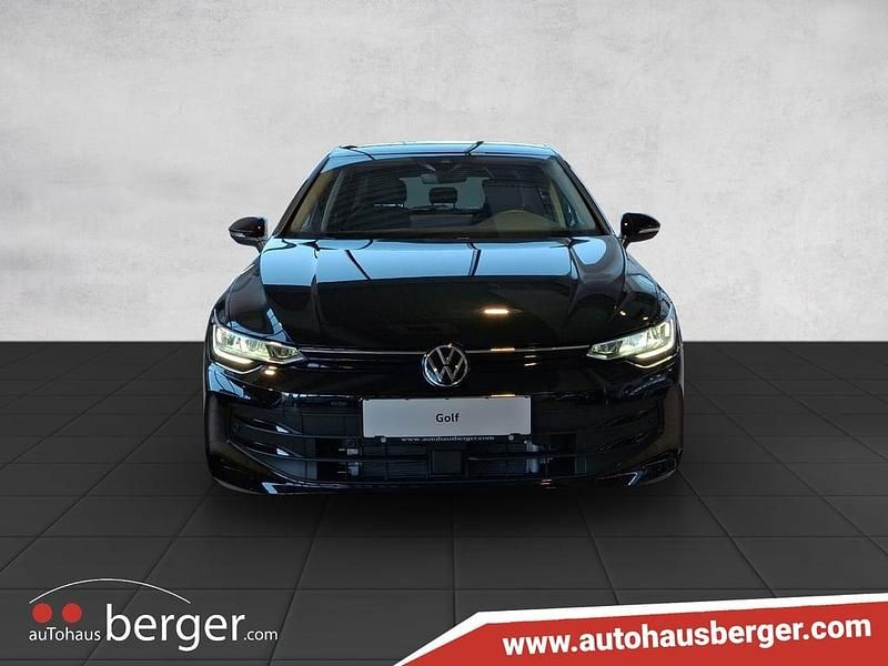 Neu VW Golf VIII 204 PS (150 kW) 2025 Schwarz  metallic Limousine
