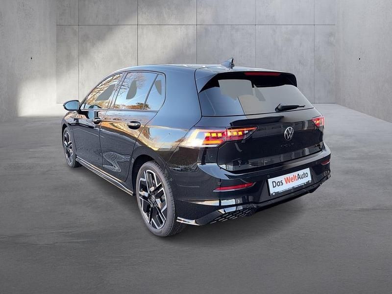 Neu VW Golf VIII Sport 115 PS (84 kW) 2026 Mittelgrau  metallic Limousine