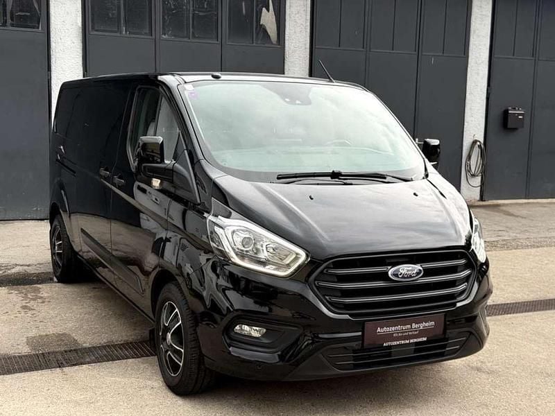 Gebraucht Ford Transit Custom 131 PS (96 kW) 2019 Schwarz Van