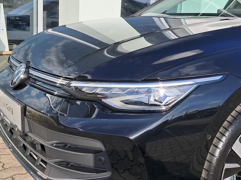 Gebraucht VW Golf VIII 116 PS (85 kW) 2025 Schwarz Limousine