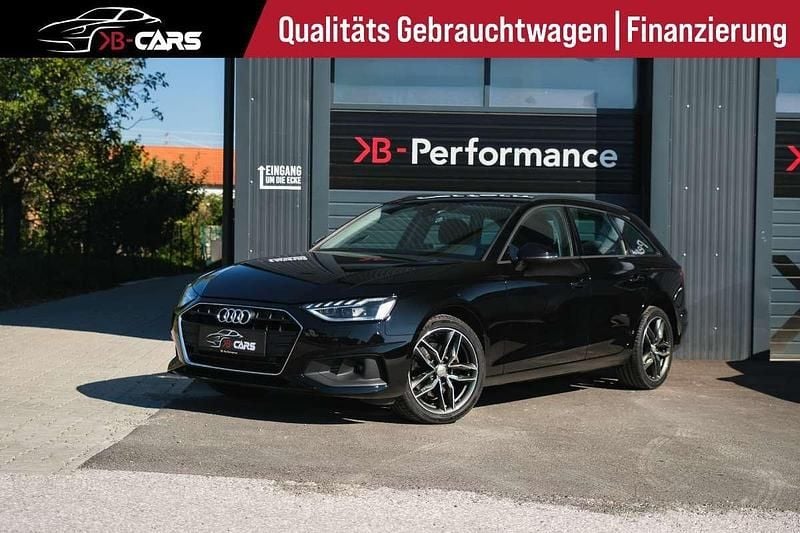 Gebraucht Audi A4 Basis 163 PS (119 kW) 2021 Schwarz Kombi