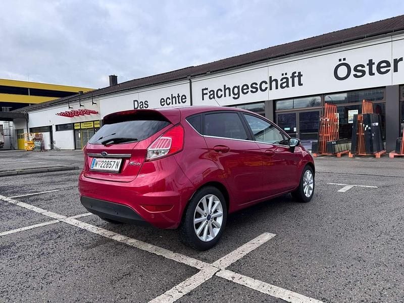 Gebraucht Ford Fiesta Titanium 80 PS (58 kW) 2016 Limousine