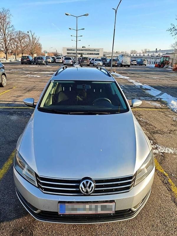 Gebraucht VW Passat Trendline 122 PS (89 kW) 2011 Silber Kombi