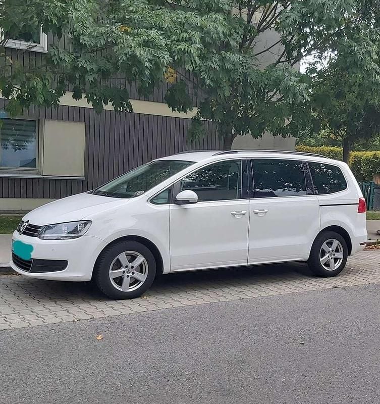Gebraucht 2013 VW Sharan Comfortline Van / Kleinbus | € 12.500 (Superpreis) - Bild 1/4