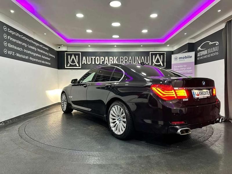 Gebraucht BMW 730 245 PS (180 kW) 2011 Schwarz Limousine
