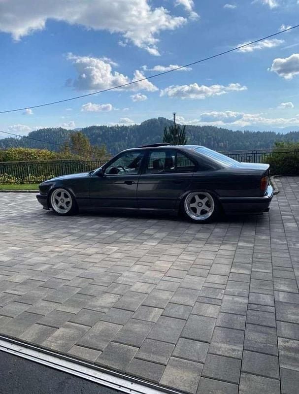 Gebraucht BMW 535 211 PS (155 kW) 1992 Grau Limousine