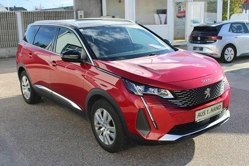Gebraucht Peugeot 5008 GT 131 PS (96 kW) 2022 Rot Van / Kleinbus
