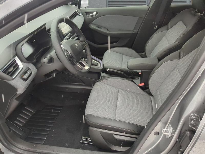 Neu Renault Clio V Techno 90 PS (66 kW) 2025 Kleinwagen