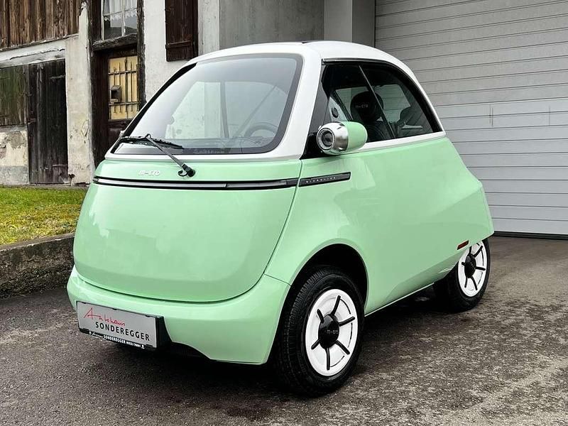 Neu Micro Microlino 11 kW (16 PS) 2025 Grün Kleinwagen