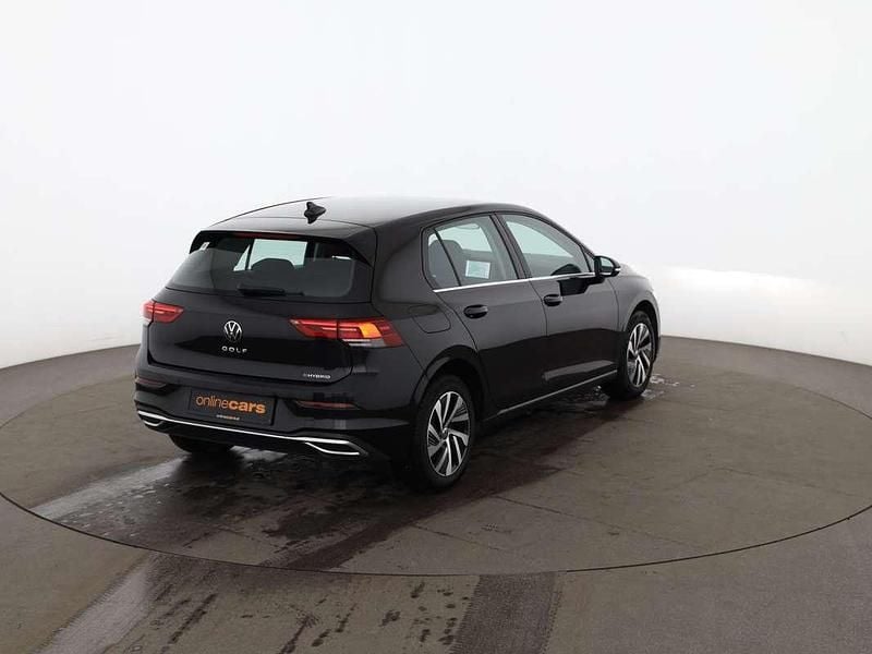 Gebraucht VW Golf Style 150 PS (110 kW) 2023 Schwarz Limousine