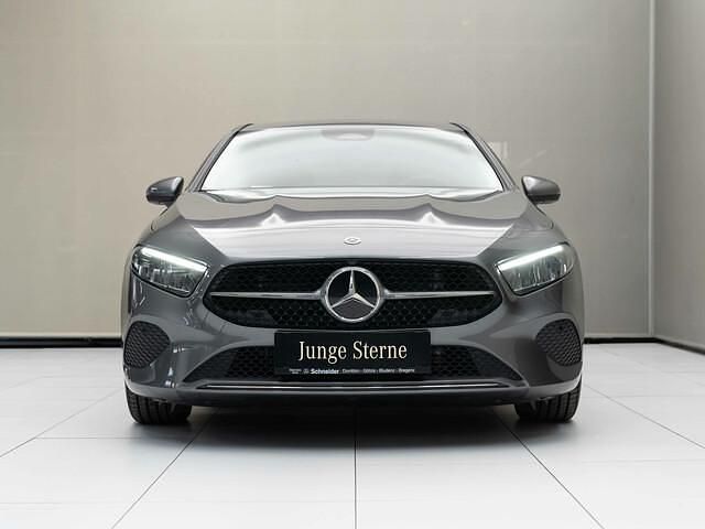Gebraucht Mercedes A180 Progressive 116 PS (85 kW) 2023 Grau Limousine