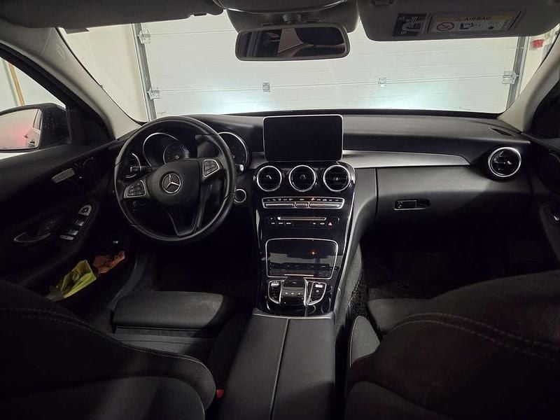 Gebraucht Mercedes C220 Edition 170 PS (125 kW) 2018 Schwarz Kombi