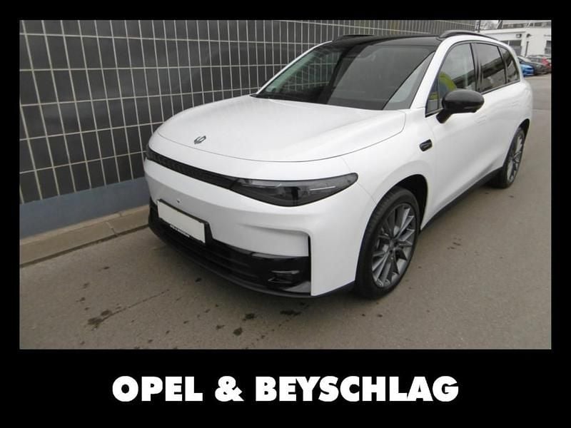 Pearly white Gebraucht 2025 Leapmotor C10 SUV | € 29.990 (Superpreis) - Bild 1/4
