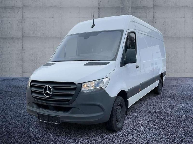Weiß Gebraucht 2023 Mercedes Sprinter Van | € 32.904 (Fairer Preis) - Bild 1/4