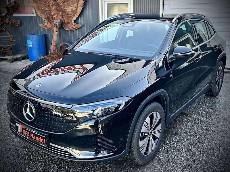 Gebraucht Mercedes EQA300 Edition 167 kW (228 PS) 2024 Schwarz SUV
