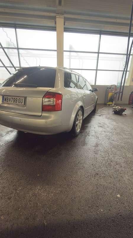 Gebraucht Audi A4 S-Line 131 PS (96 kW) 2003 Silber Kombi