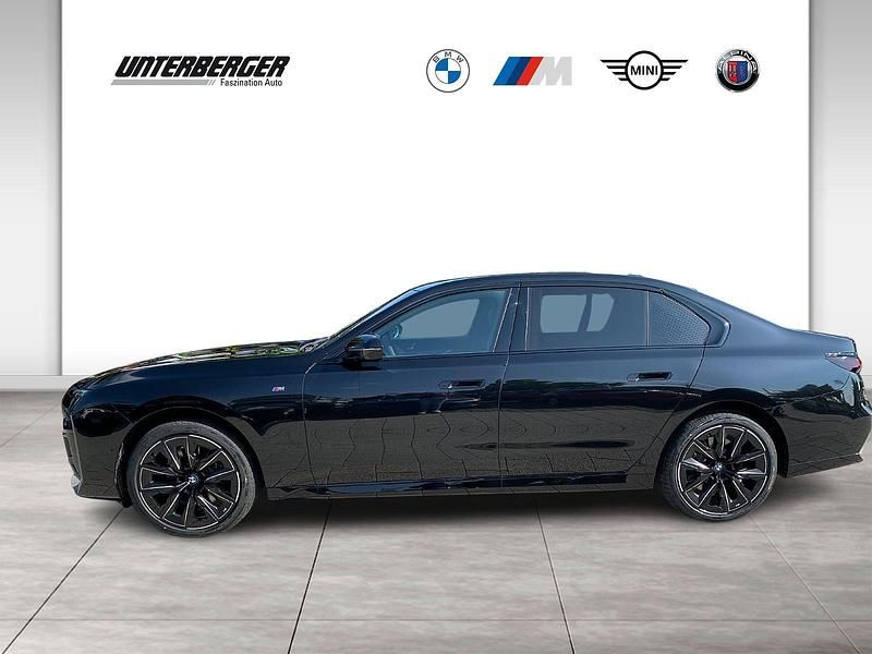 Neu BMW 740 M Sport 286 PS (210 kW) 2025 Schwarz Limousine