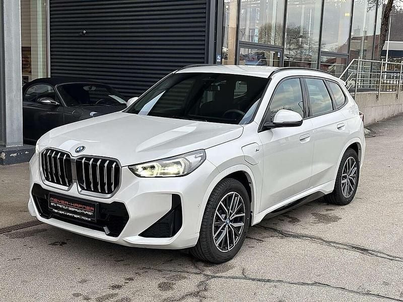 Gebraucht BMW X1 M Sport 136 PS (100 kW) 2025 Weiß SUV