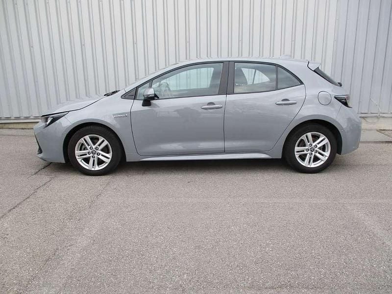 Gebraucht Toyota Corolla Active 98 PS (72 kW) 2021 Grau Limousine