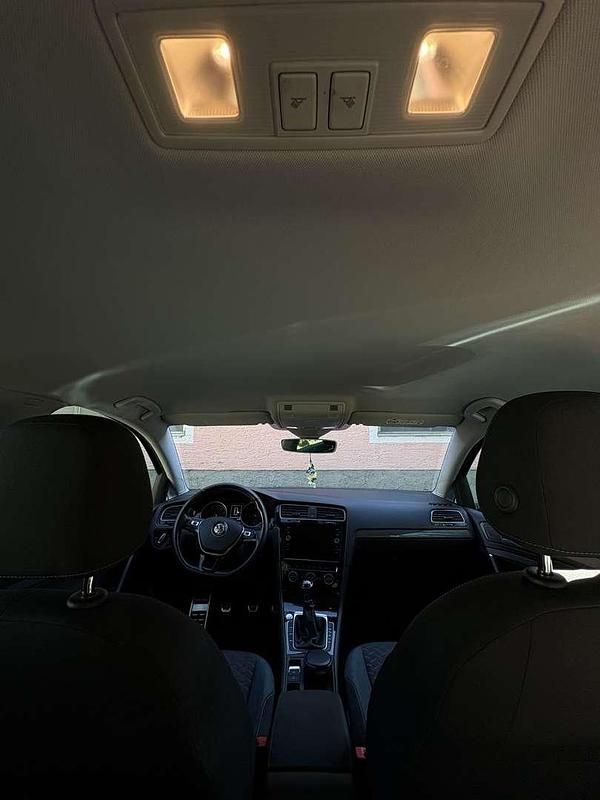 Gebraucht VW Golf VII 116 PS (85 kW) 2019 Limousine