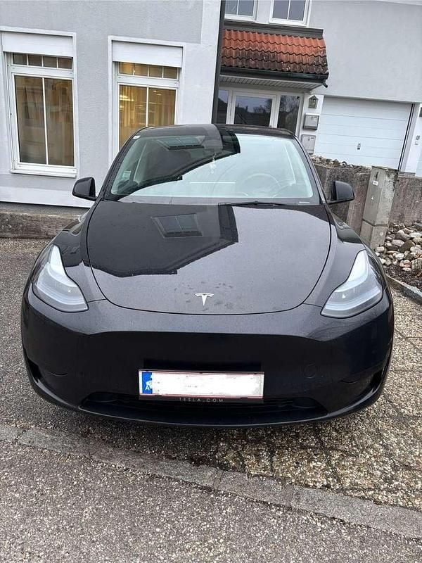 Gebraucht Tesla Model Y 255 kW (347 PS) 2023 SUV