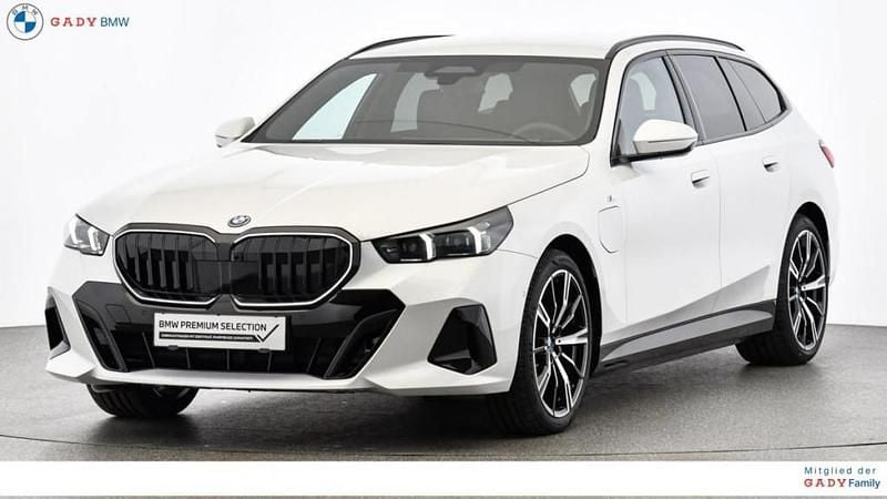 Gebraucht BMW 530 M Sport 190 PS (139 kW) 2024 Kombi