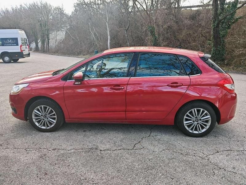 Gebraucht Citroën C4 Attraction 92 PS (67 kW) 2011 Limousine