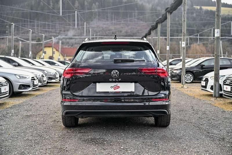 Gebraucht VW Golf VIII Life 116 PS (85 kW) 2021 Schwarz Kombi