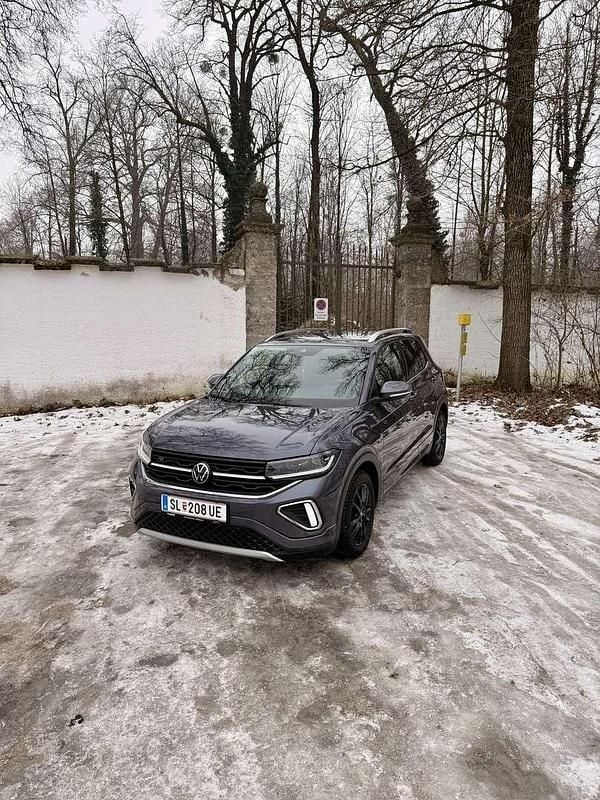 Gebraucht VW T-Cross R-line 116 PS (85 kW) 2024 SUV