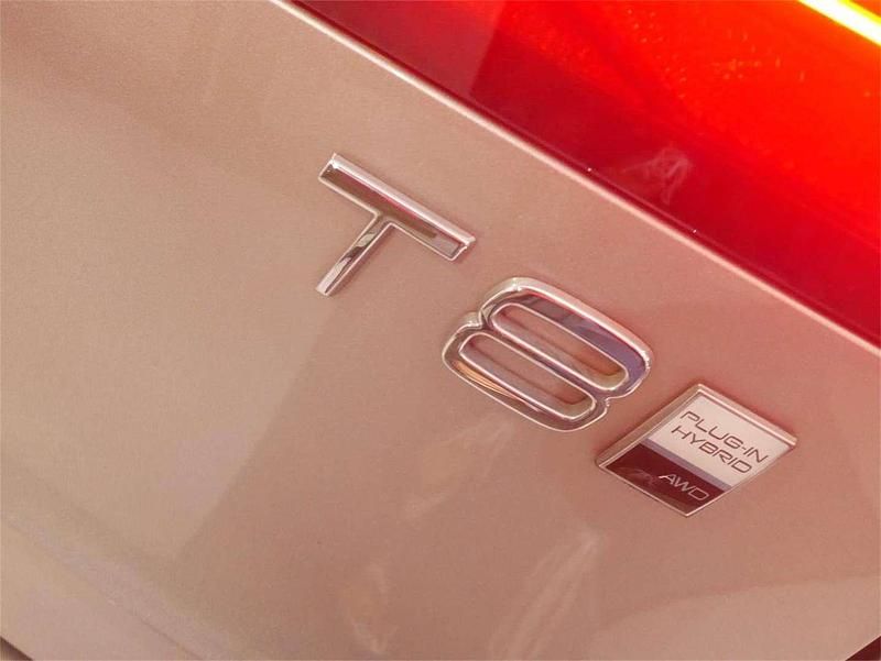 Gebraucht Volvo V90 Plus 310 PS (228 kW) 2025 Gold Kombi