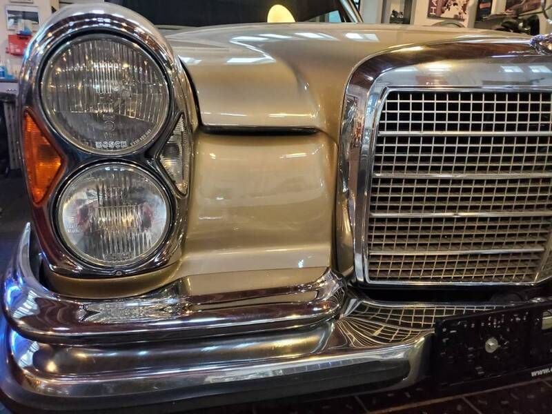 Gebraucht Mercedes 280 SE 200 PS (147 kW) 1971 Gold Coupé