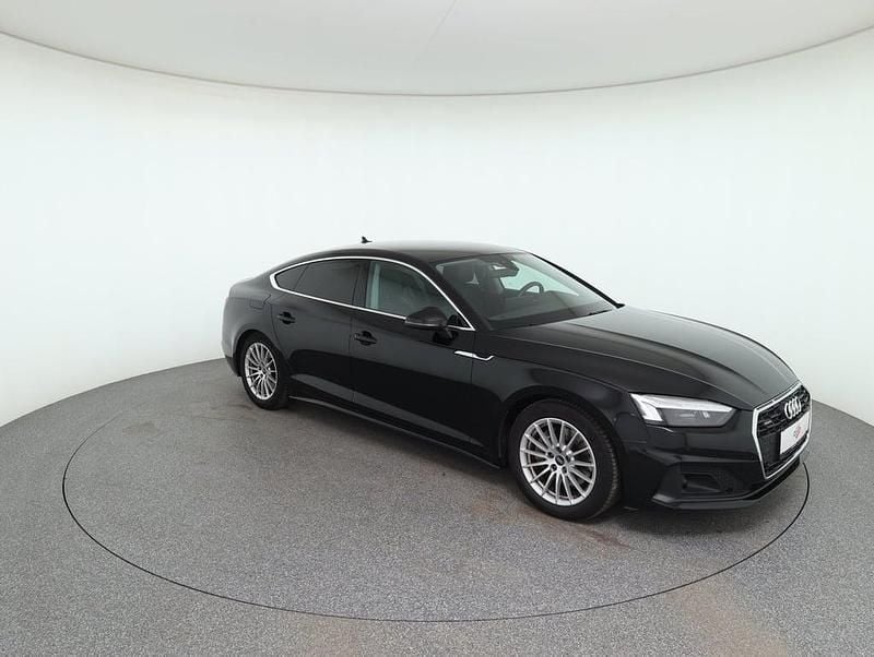 Gebraucht Audi A5 Sportback Ambiente 204 PS (150 kW) 2022 Schwarz Kleinwagen