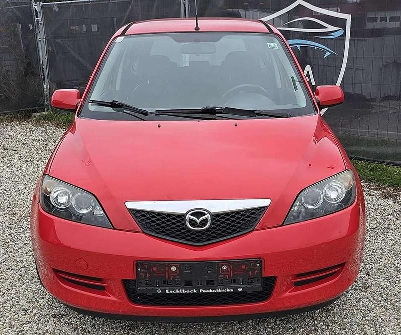 Gebraucht Mazda 2 75 PS (55 kW) 2006 Rot Limousine
