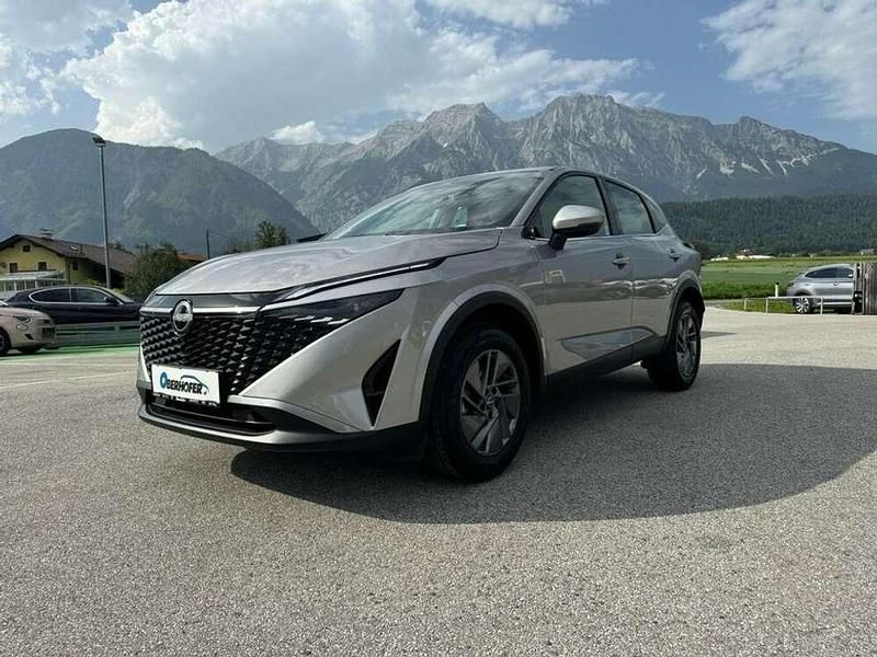 Gebraucht Nissan Qashqai 140 PS (102 kW) 2024 Silber SUV