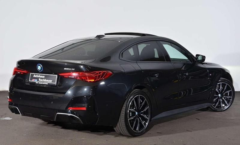 Gebraucht BMW i4 Efficient Dynamics 210 kW (286 PS) 2025 Schwarz Limousine