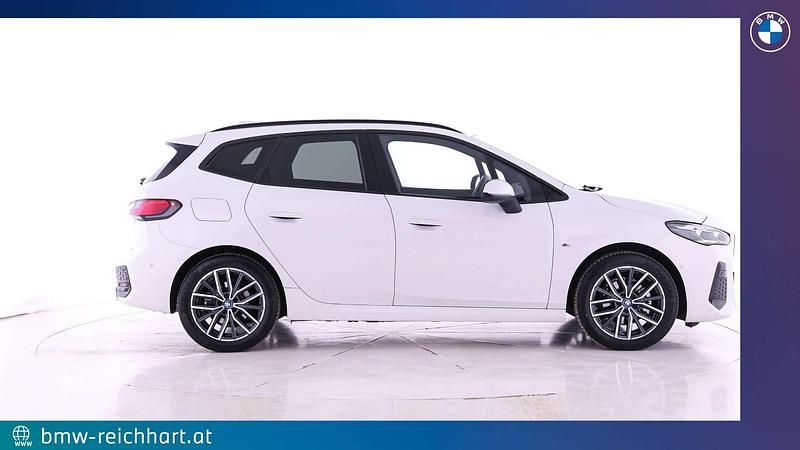 Gebraucht BMW 225 Efficient Dynamics 245 PS (180 kW) 2025 Alpinweiß Limousine