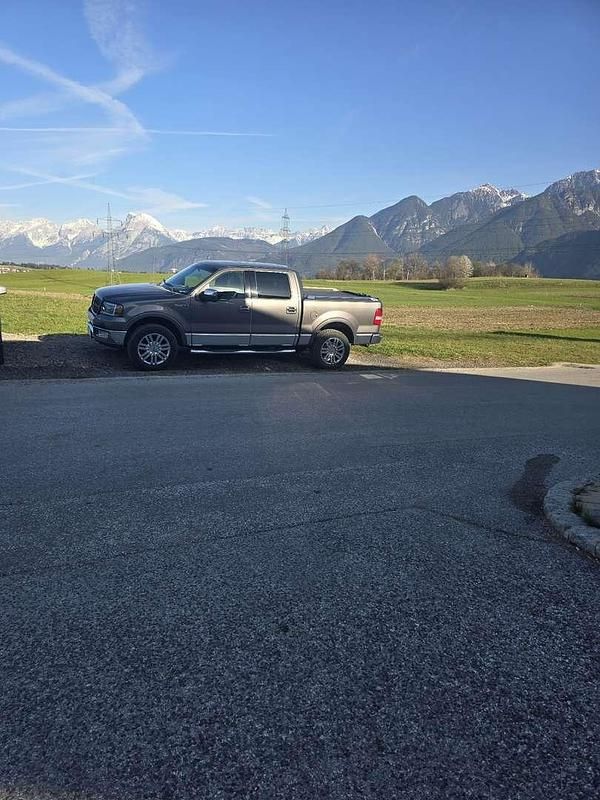 Gebraucht 2006 Lincoln Continental | € 20.000 - Bild 1/4