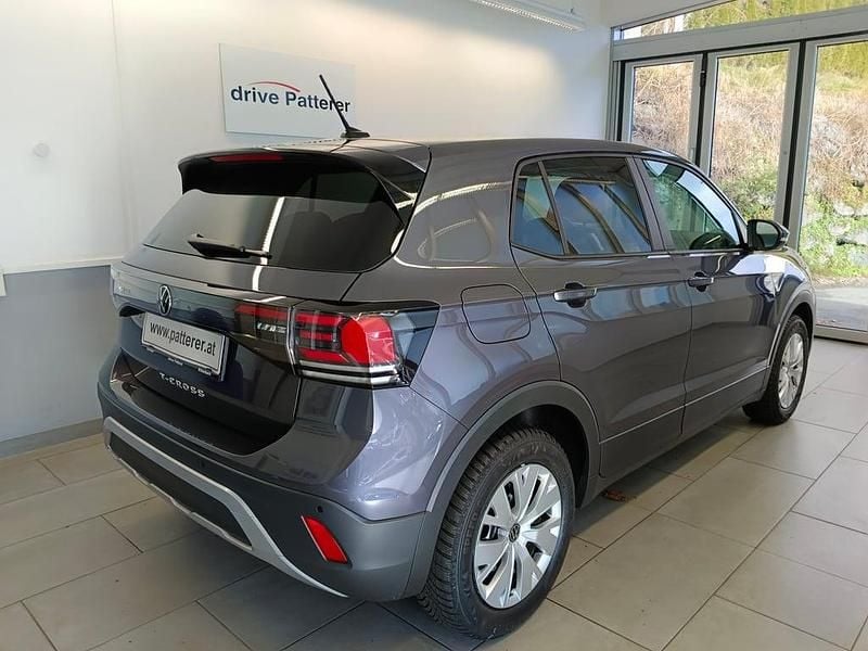 Gebraucht VW T-Cross 95 PS (69 kW) 2025 Mittelgrau  metallic SUV