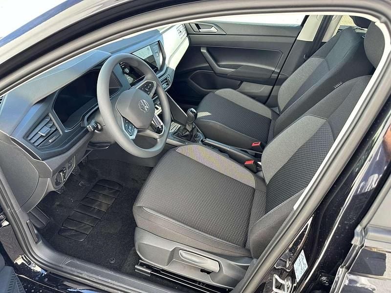 Neu VW Polo 80 PS (58 kW) 2025 Schwarz  metallicperleffektno Limousine