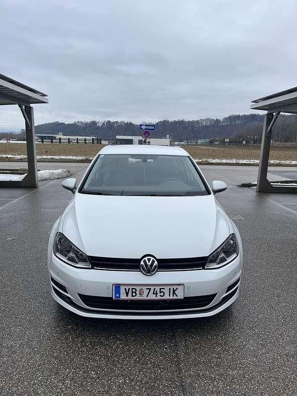 Gebraucht VW Golf VII Comfortline 86 PS (63 kW) 2013 Limousine