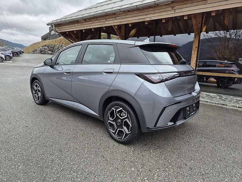 Gebraucht BYD Dolphin Comfort 150 kW (204 PS) 2024 Grau Kleinwagen