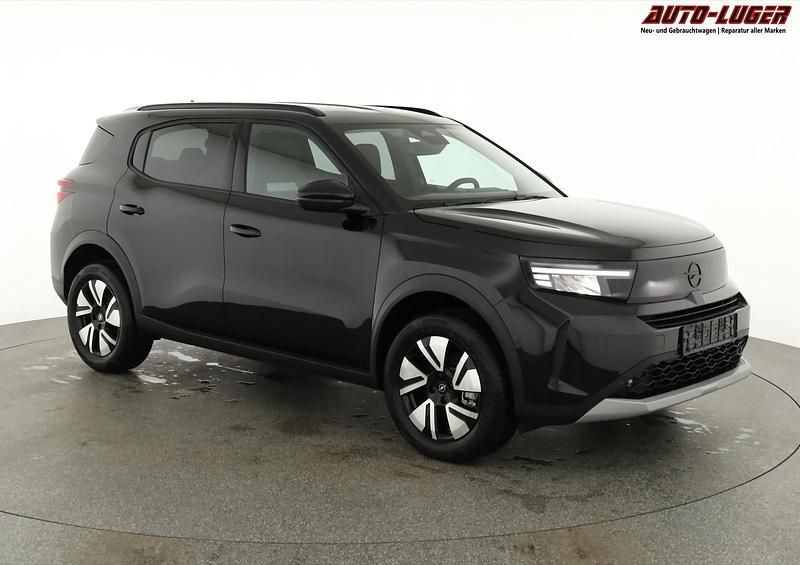 Neu Opel Frontera 136 PS (100 kW) 2025 Schwarz perla nera SUV