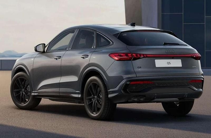 Neu Audi Q5 Sportback S-Line 204 PS (150 kW) 2025 Grau SUV