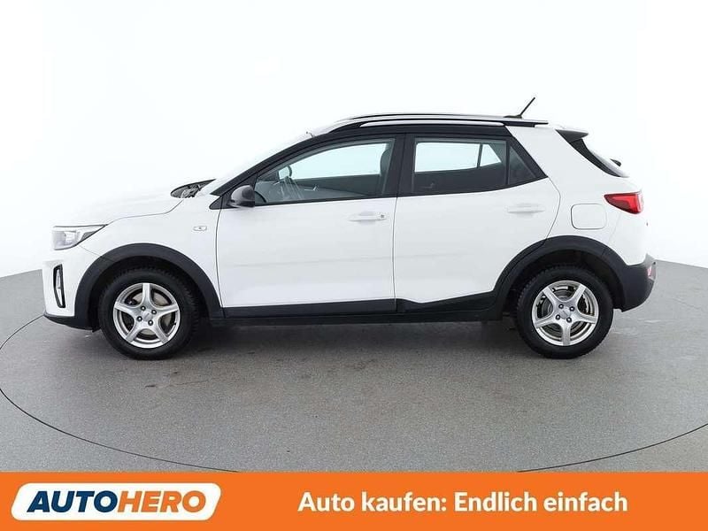 Gebraucht Kia Stonic Silver 101 PS (74 kW) 2021 Weiß SUV