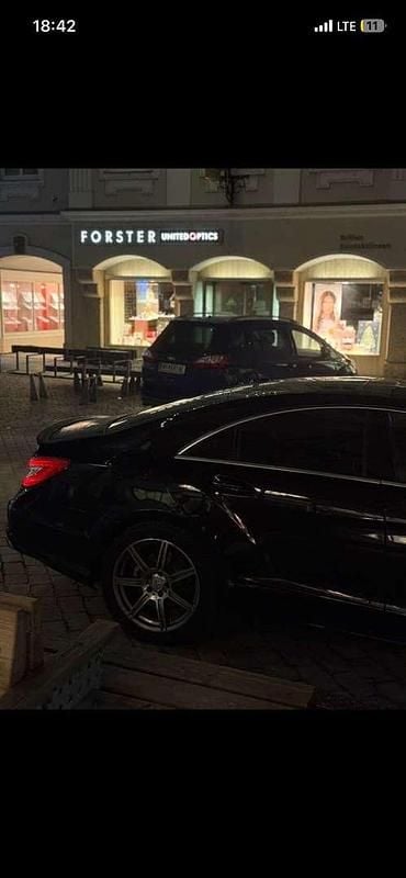 Gebraucht Mercedes CLS350 265 PS (194 kW) 2012 Schwarz Coupé